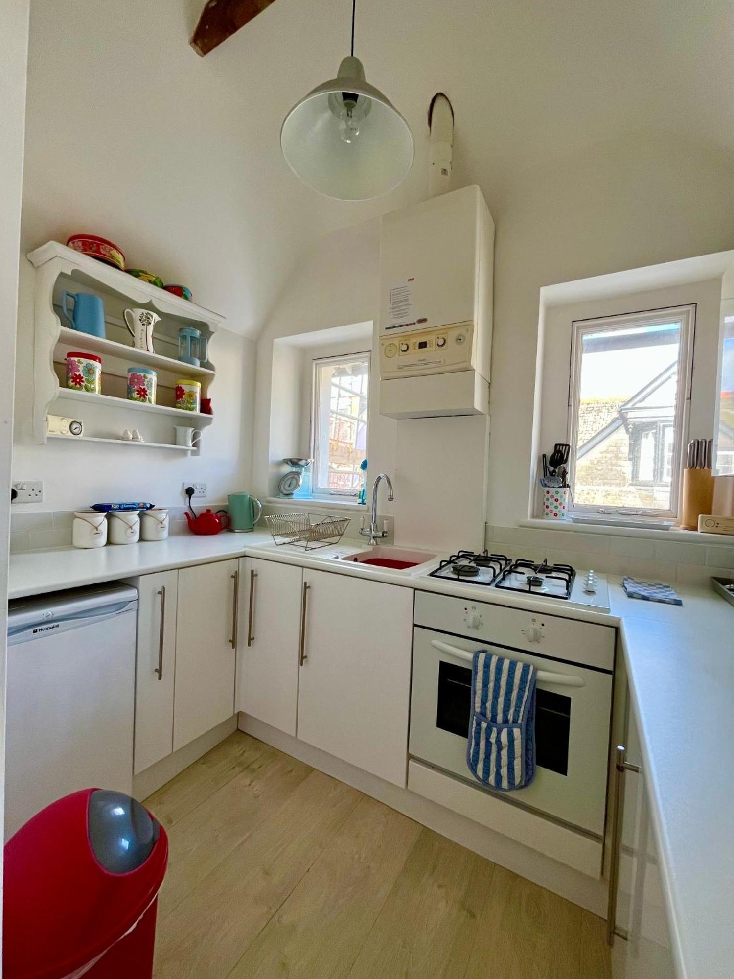 Lyme Regis Renovated Period Seaside Flat Apartment Екстериор снимка
