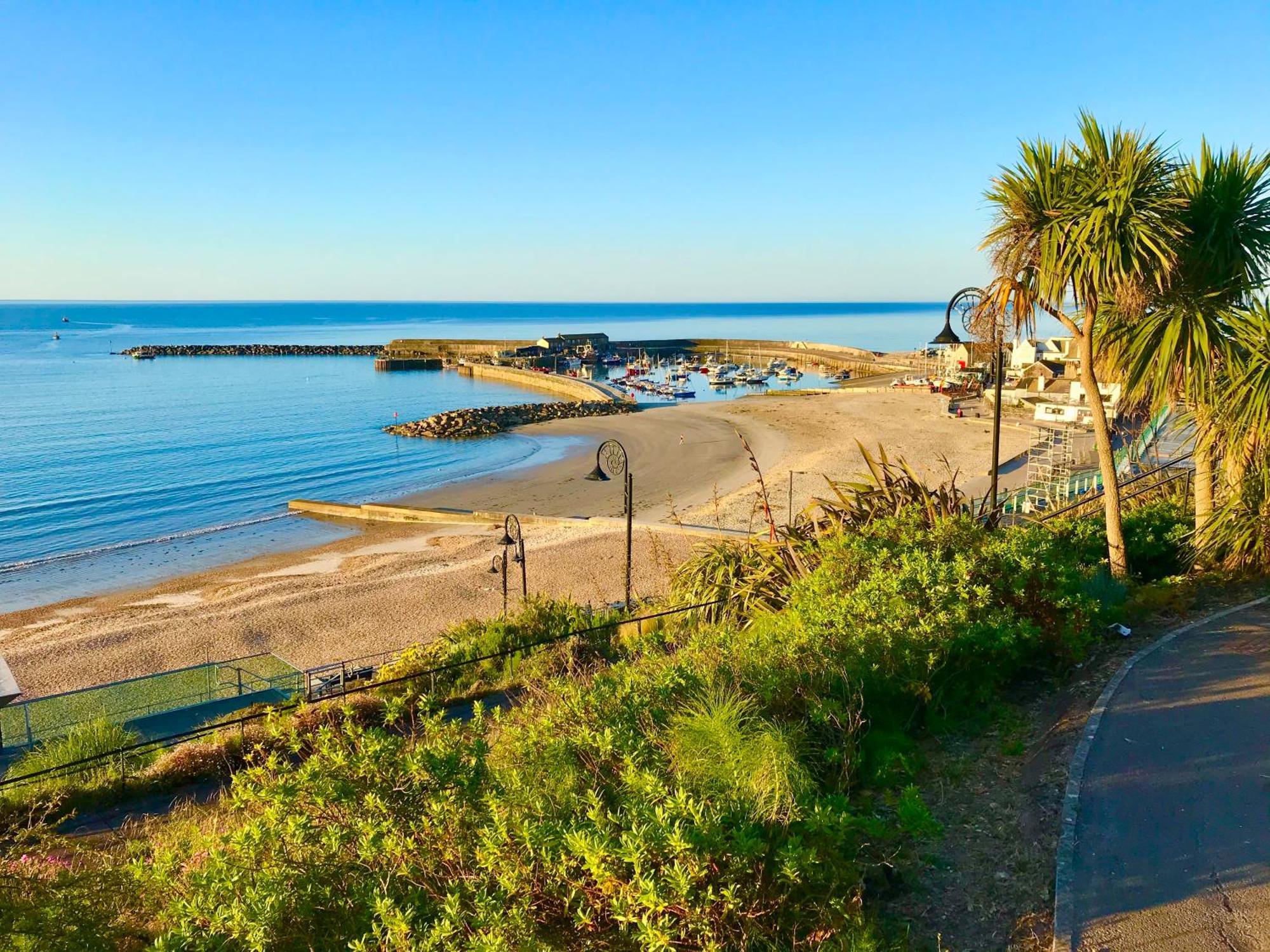 Lyme Regis Renovated Period Seaside Flat Apartment Екстериор снимка